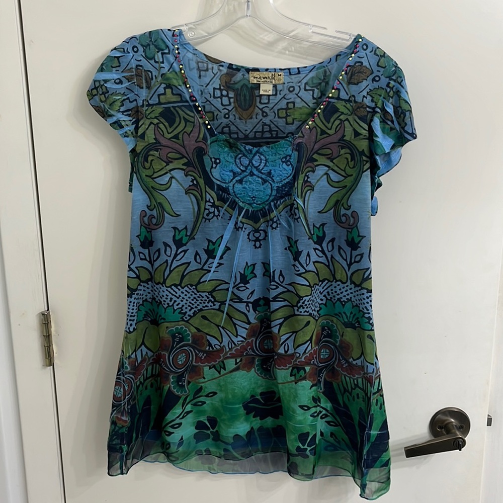 3/$25 Floral boho short-sleeved top with rhinestones